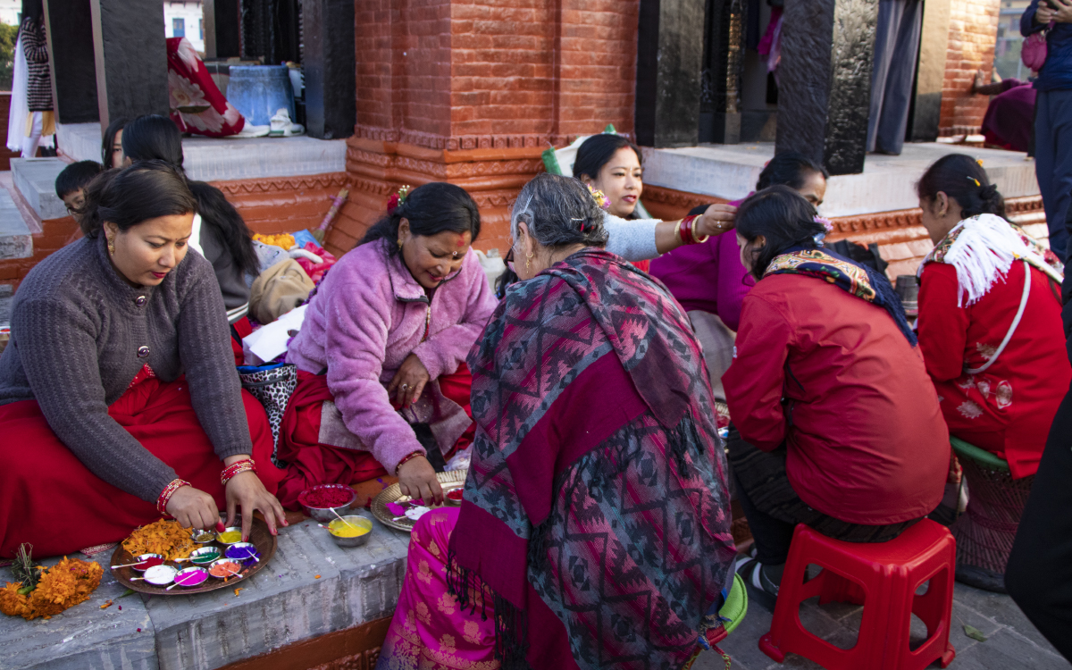 भाइटीका लगाउनेको रानीपोखरीमा घुइँचो[फोटो सहित]