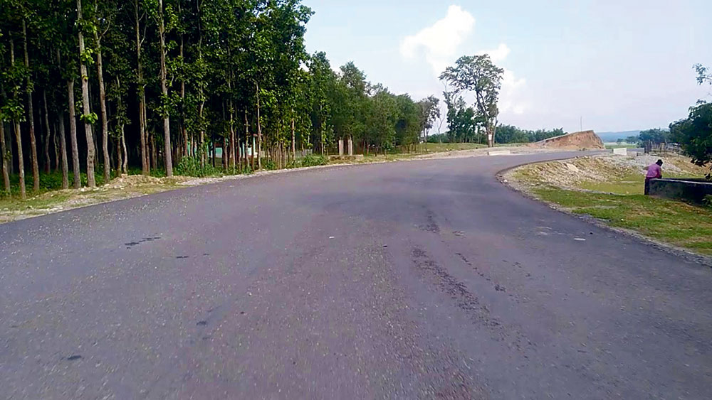 956-mathana-bhanaedara-rajamaraga-jhapa-sanasara-khanaedama-pal-naramanae-2024-06-27