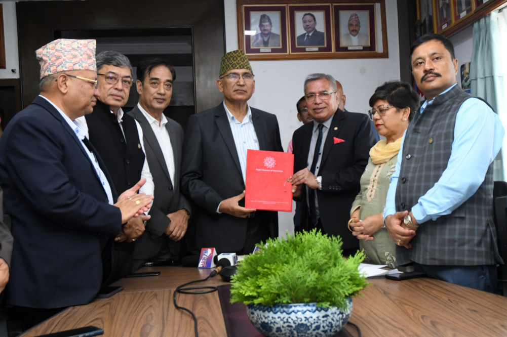 645-arathamanataralii-camabraka-sajhava-karajaka-panaratalkakaranae-bhae-thharasaya-uthayaga-bcauna-sakana-2024-07-19