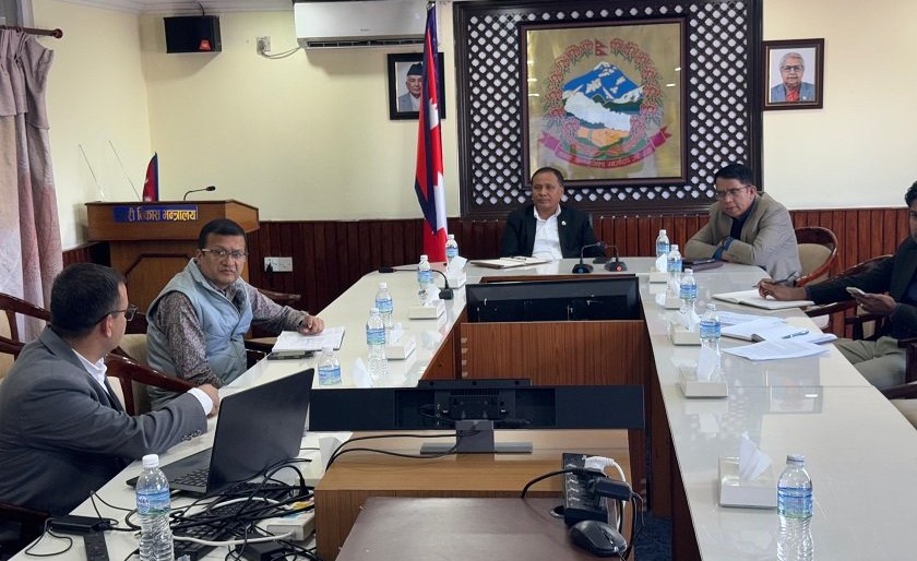 नगर विकास कोषको रकम प्रतिफल दिने क्षेत्रमा लगानी गरौँ : मन्त्री घिसिङ